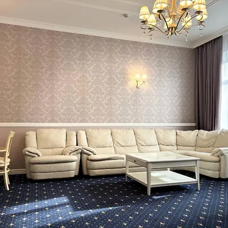 Odeska Astoria Hotel 4*
